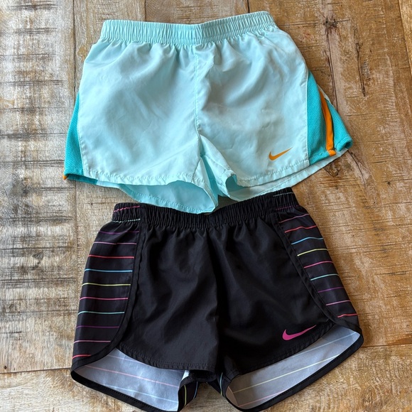 Large Nike Girls Bundle size 6/6x - Picture 7 of 14